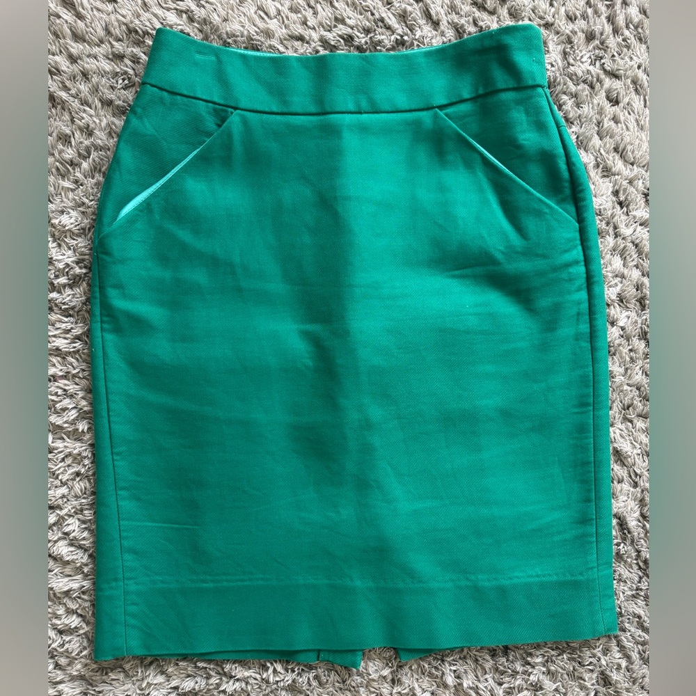 Elegant J.Crew Green Pencil Skirt
